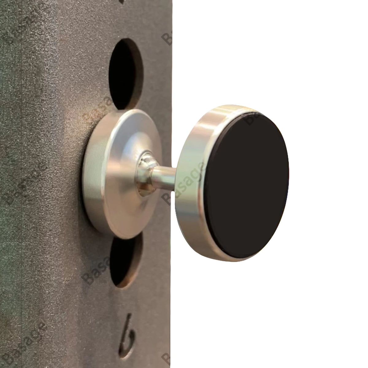 RACKD MagMount plata en una superficie de acero